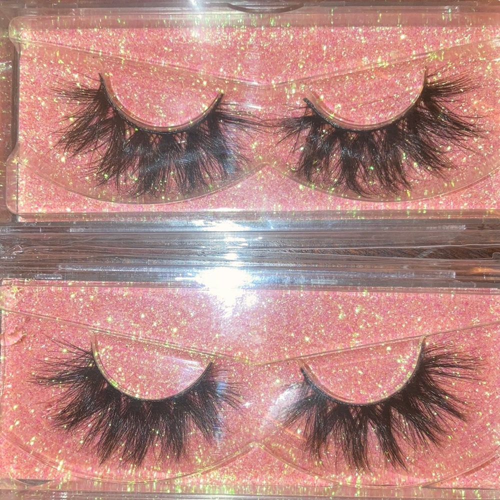Lashes
